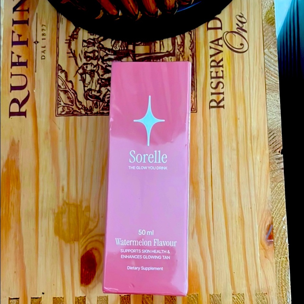 Watermelon Flavour Skincare Serum - Pink